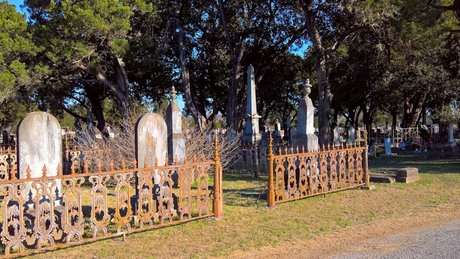 Graveyard symbolism